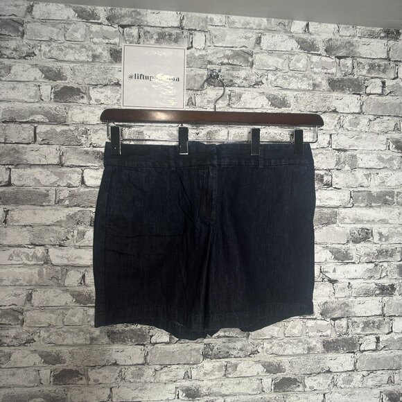 EUC Ann Taylor LOFT " The Riviera Short" Size 12 - Picture 1 of 13